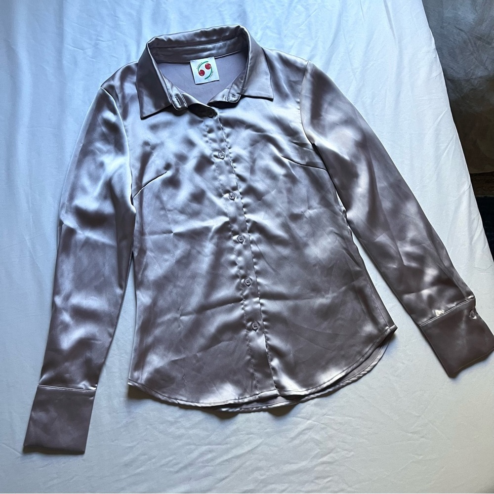 HIGHRACK SUBLIME champagne grey satin button up long‎ sleeve shirt